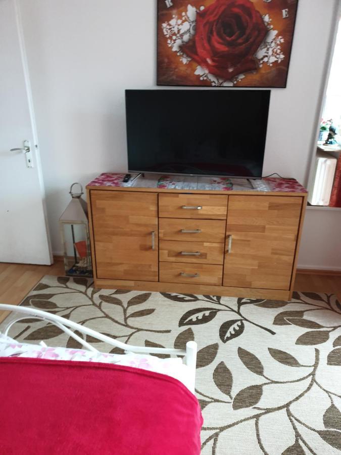 Piacere Emden Apartment Bagian luar foto